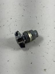 CILINDRO TAMPA MALA TRASEIRA PASSAT 1974 À 1989