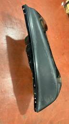 PARALAMA ESQUERDO DAKOTA 1997 A 2001 C/DETALHES