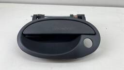 MAÇANETA PORTA ESQUERDA EXTERNA CORSA 2003 A 2010 (PARALELO)