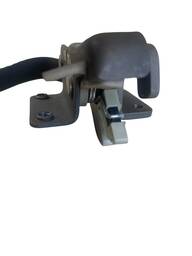 TRINCO FECHO ENCOSTO BANCO RANGER 2012 HÁ 2021 ORIGINAL EB3B