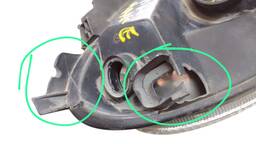 CARCAÇA FAROL ESQUERDO XSARA PICASSO 2001/2007 LENTE RAIADA