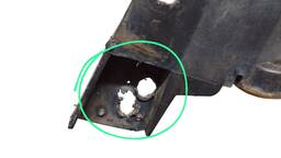 FAROL DIREITO HILUX 2012/2015 MÁSCARA NEGRA (LENTE AMARELA) 