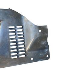 FORRO LATERAL ESQUERDO PORTA MALAS ESCORT 87 96