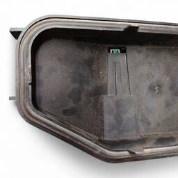 TAMPA VEDAÇÃO FAROL DIREITO FIAT DUCATO 06/17