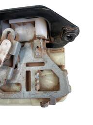 FECHADURA TAMPA TRASEIRA LIVINA E GRAND LIVINA 2010 A 2014