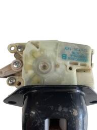 FECHADURA TAMPA TRASEIRA LIVINA E GRAND LIVINA 2010 A 2014