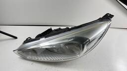 FAROL ESQUERDO SEM LED  FOCUS 2014 A 2019