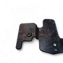 DEFLETOR RADIADOR ESQ TOYOTA HILUX 05/15