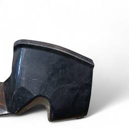 DEFLETOR RADIADOR ESQ TOYOTA HILUX 05/15