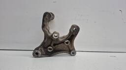 SUPORTE BOMBA DIREÇÃO CHERY CIELO 2011