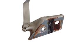 DOBRADIÇA ESQUERDA CAPO DIANTEIRO GOLF 1995 1996 A 1998