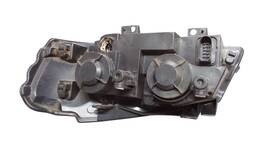 FAROL DIREITO GOLF 2008 A 2013 MASC NEGRA