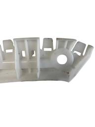 GUIA PARACHOQUE DIANTEIRO ESQUERDO UP 2014 A 2021