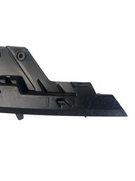 SUPORTE INFERIOR DO FAROL LADO DIREITO  CRUZE 2012 2013 2014