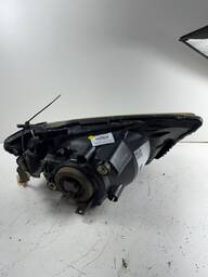 FAROL ESQUERDO PAJERO DAKAR L200 TRITON 2010 À 2018 DETALHE