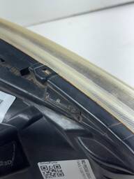 FAROL ESQUERDO PAJERO DAKAR L200 TRITON 2010 À 2018 DETALHE