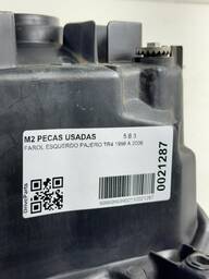 FAROL ESQUERDO PAJERO TR4 2003 À 2006