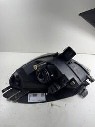 FAROL LADO DIREITO XSARA PICASSO 2003 À 2006