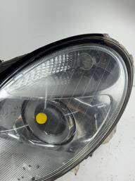FAROL ESQUERDO CLASSE E W211 E350 2002 À 2009 DETALHE