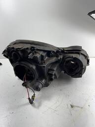 FAROL ESQUERDO CLASSE E W211 E350 2002 À 2009 DETALHE