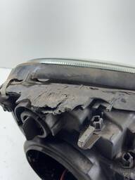 FAROL ESQUERDO CLASSE E W211 E350 2002 À 2009 DETALHE