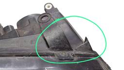 FAROL DIREITO GOLF 2008 A 2013 MASC NEGRA RECUPERADO 