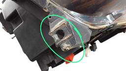 FAROL DIREITO AMAROK 2017 2018 A 2024 C/ XENON