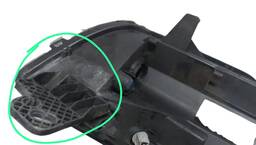 FAROL ESQUERDO KA 2015 2016 A 2018 DETALHE 