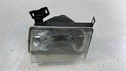 FAROL ESQUERDO ESCORT 1983 À 1986 PARALELO