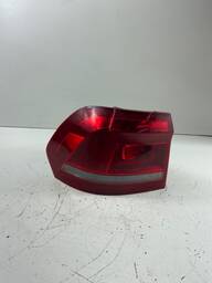 Lanterna Traseira Esquerda Fox CrossFox 2015 a 2022 (canto)