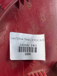 LANTERNA TRASEIRA ESQUERDA FOX CROSSFOX 2015 A 2022 (CANTO)