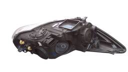 FAROL ESQUERDO FOCUS 2014 A 2015 CROMADO (DETALHES)