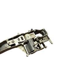 SUPORTE MAÇANETA TRASEIRA ESQUERDA PEUGEOT 2008 2010
