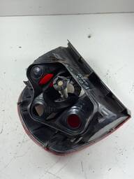 LANTERNA TRASEIRA DIREITA FOX 2004 À 2010 