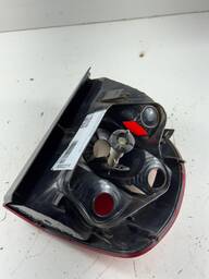 LANTERNA TRASEIRA ESQUERDA SPACEFOX 2004 À 2010