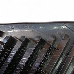 ACABAMENTO ESQUERDO SAÍDA DE AR GM KADETT 1985 A 1995