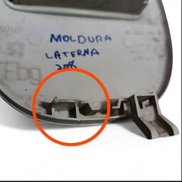 LUZ TETO CORTESIA PEUGEOT 208 2013