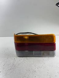 LANTERNA TRASEIRA ESQUERDA CHEVETTE 1987 A 1993 TRICOLOR