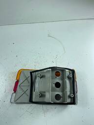 LANTERNA TRASEIRA ESQUERDA CHEVETTE 1987 A 1993 TRICOLOR