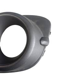 MOLDURA FAROL NEBLINA LADO DIR  MITSUBISHI L200 ORIGINAL