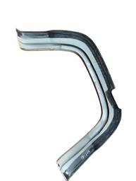 MOLDURA PARALAMA TRASEIRO ESQUERDO AMAROK 2011 A 2016