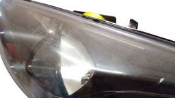 FAROL ESQUERDO KA 2015 2016 A 2018 FUMÊ