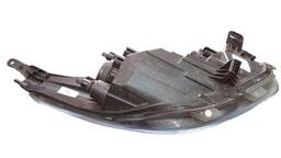 FAROL ESQUERDO KA 2018 A 2021 MASC NEGRA FRISO PRETO