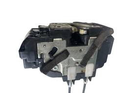 FECHADURA PORTA TRASEIRA ESQUERDA TIIDA 2008 A 2012