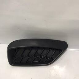 Grade Tela Moldura Farol Milha D/E Argo 2018 2019 a 2022