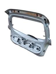 TAMPA TRASEIRA MARCH 2012 2013 A 2020