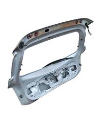 TAMPA TRASEIRA MARCH 2012 2013 A 2020