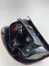 LANTERNA TRASEIRA DIREITA FOX 2003 À 2010
