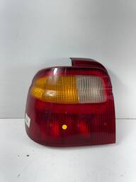 Lanterna Traseira Esquerda Logus 1993 À 1997 