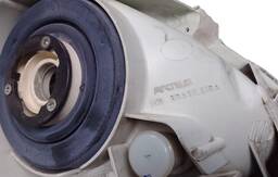 FAROL ESQUERDO COROLLA FIELDER 2003 A 2005 AVARIA 